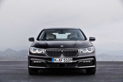 new-bmw-7-series-front-view