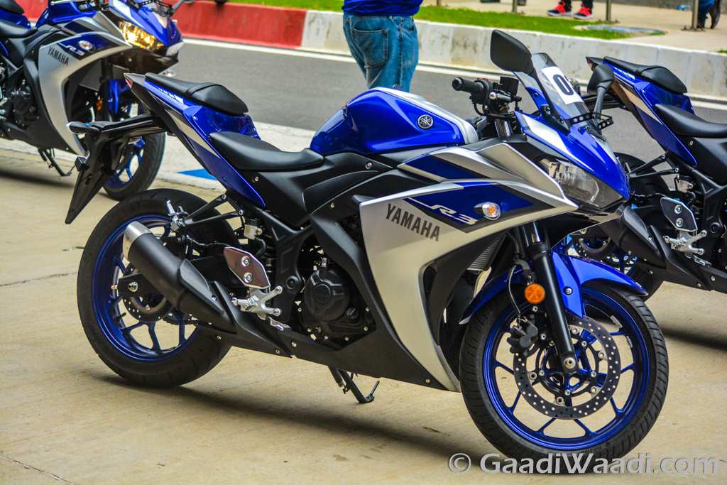 2015 Yamaha YZF-R3 test ride