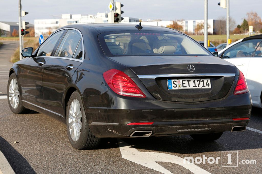 2017 Mercedes S-Class Facelift Spied For the First Time, Subtle ...