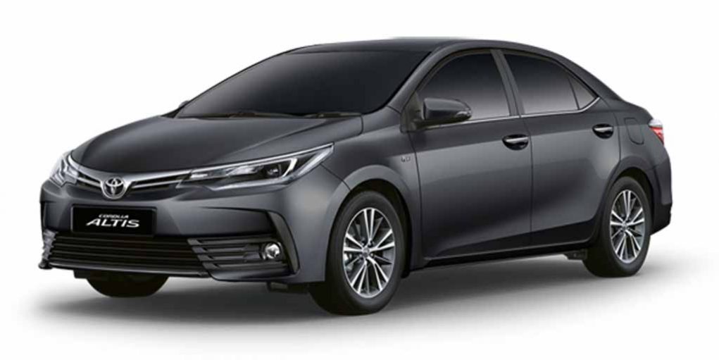 2017 Toyota Corolla Altis Facelift Launched in India - All You Need to Know