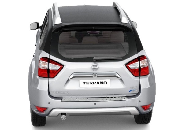 Nissan-Terrano-rear