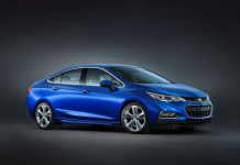 2016 chevrolet cruze side view