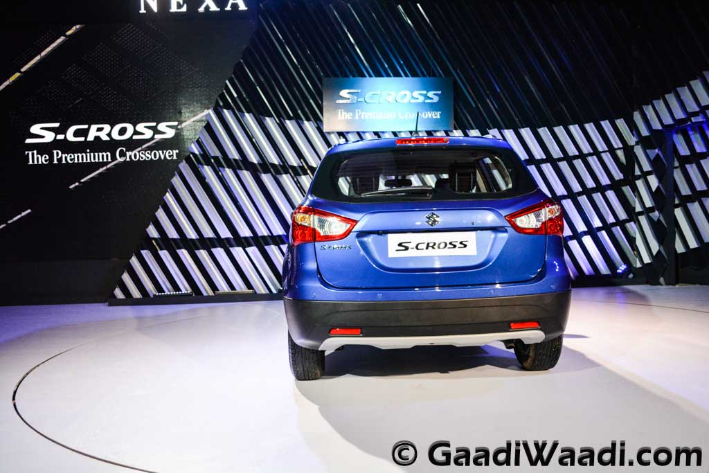 2015 Maruti S-cross launched in india-23