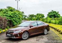 2015 Toyota Camry Hybrid Test Ride Review