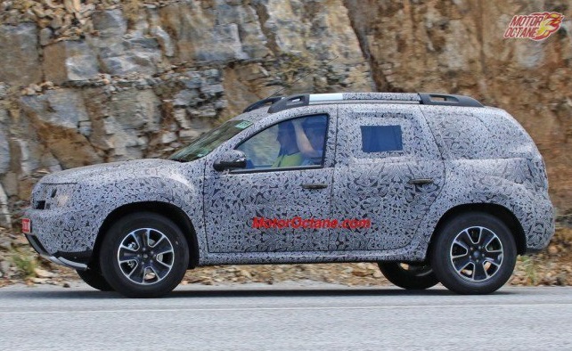 7-seater dacia duster spied
