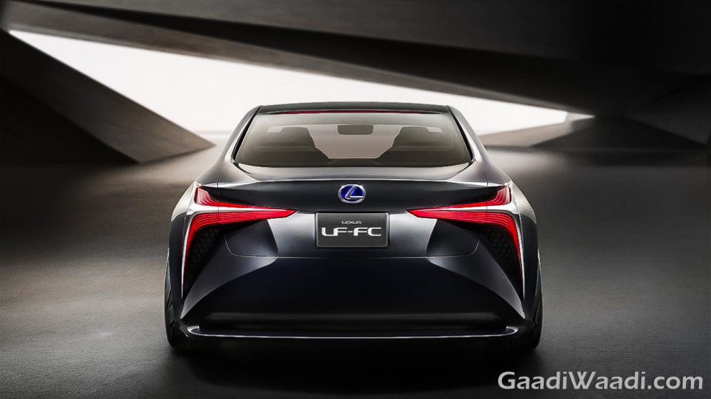 Lexus LF-FC Concept Tokyo Motor show rear view