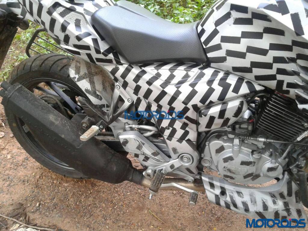 2016 TVS Apache 200 Spied-completely (1)