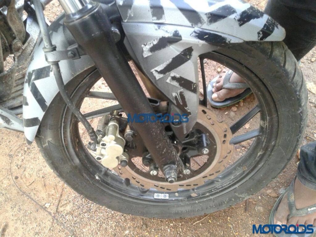 2016 TVS Apache 200 Spied completely (2)