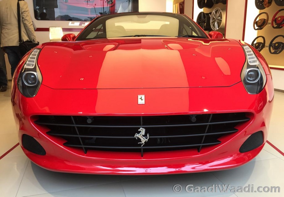 Ferrari inaugurates its new showroom in New Delhi-2-2