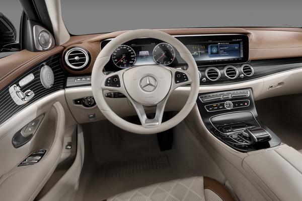 2016 Mercedes E-Class interior