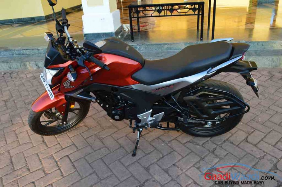 Honda CB Hornet 160 R Launched in India (1)