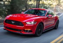2015 Ford Mustang India Front