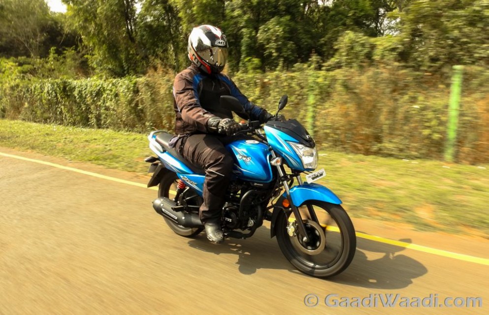 2016 TVS Victor 110 Review mileage