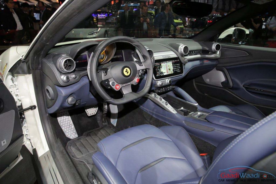 2016 Ferrari GTC4Lusso-3