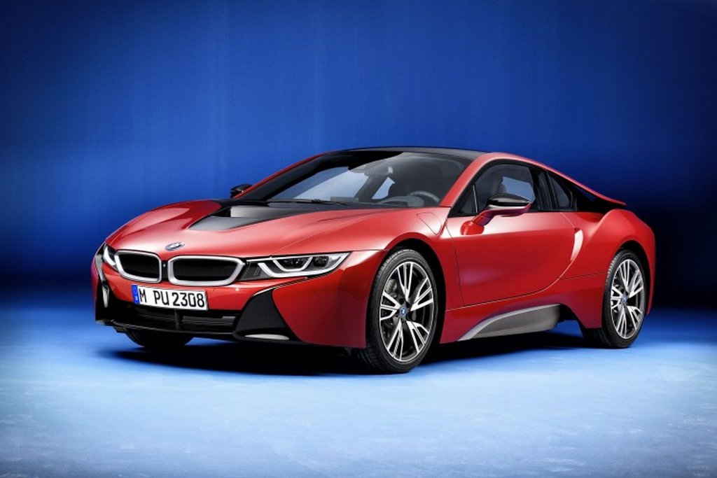 BMW i8 Protonic Red Edition Front