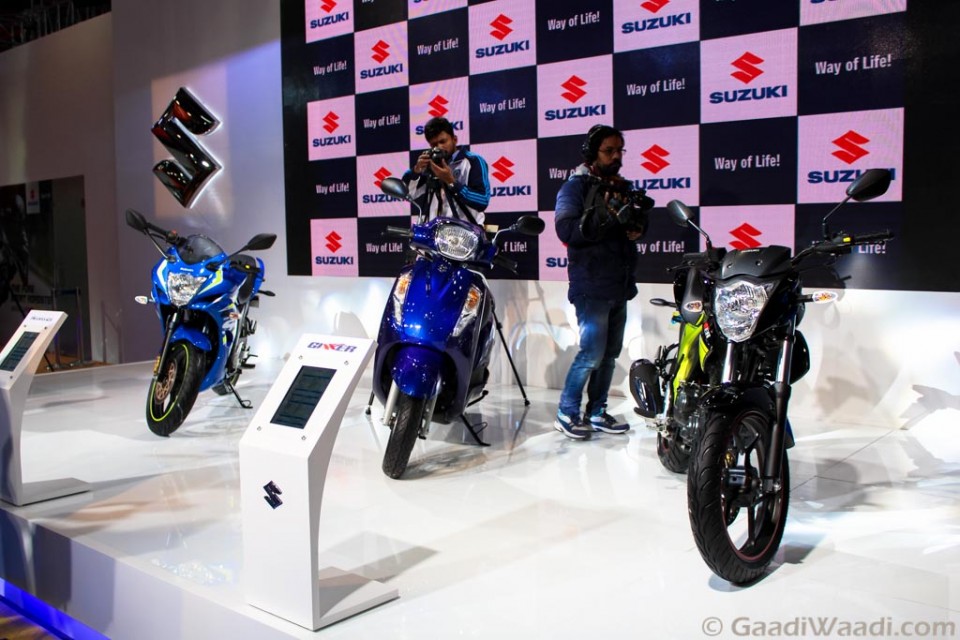Suzuki Launches Gixxer and Gixxer SF Rear Disc-5