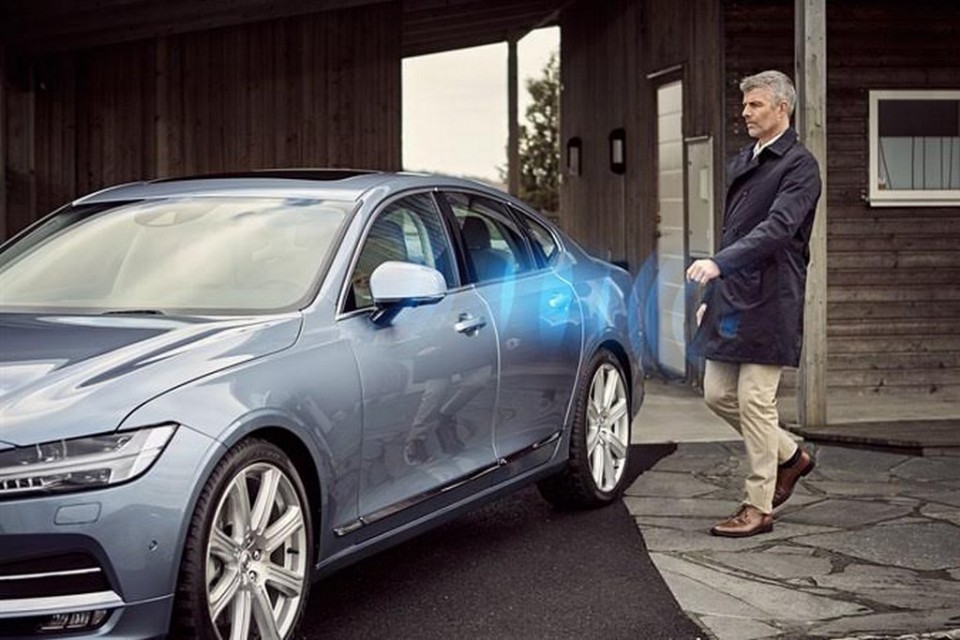 Volvo Cars digital key technology 2
