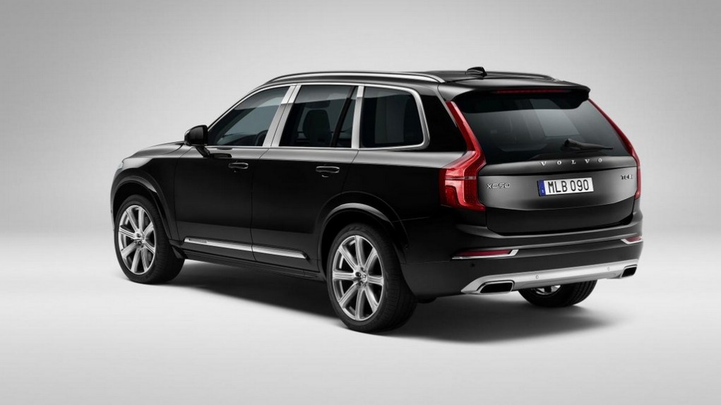 Volvo XC90 Excellence India rear