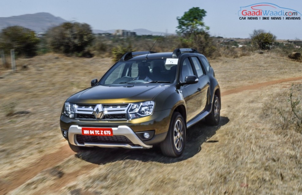 renault duster 2016 front view review pics