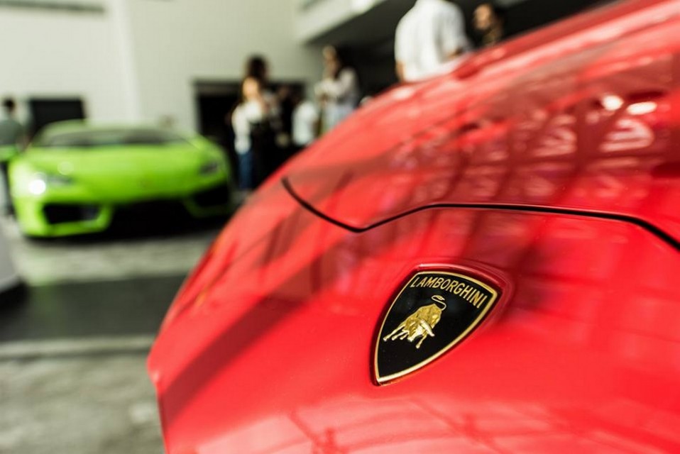 World's Largest Lamborghini Showroom Opened in Dubai 1