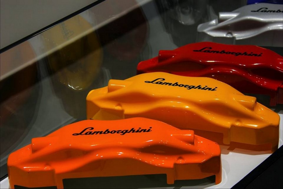 World's Largest Lamborghini Showroom Opened in Dubai 3