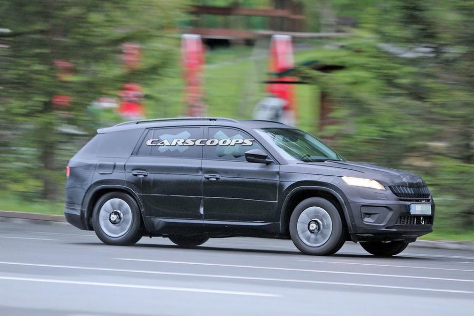 Production-Ready Skoda Kodiaq Spotted Testing for the First Time 1