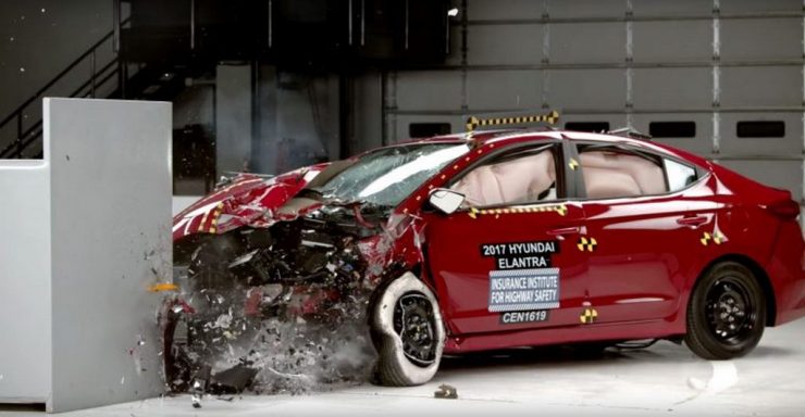 Hyundai Elantra IIHS Crash Test 2