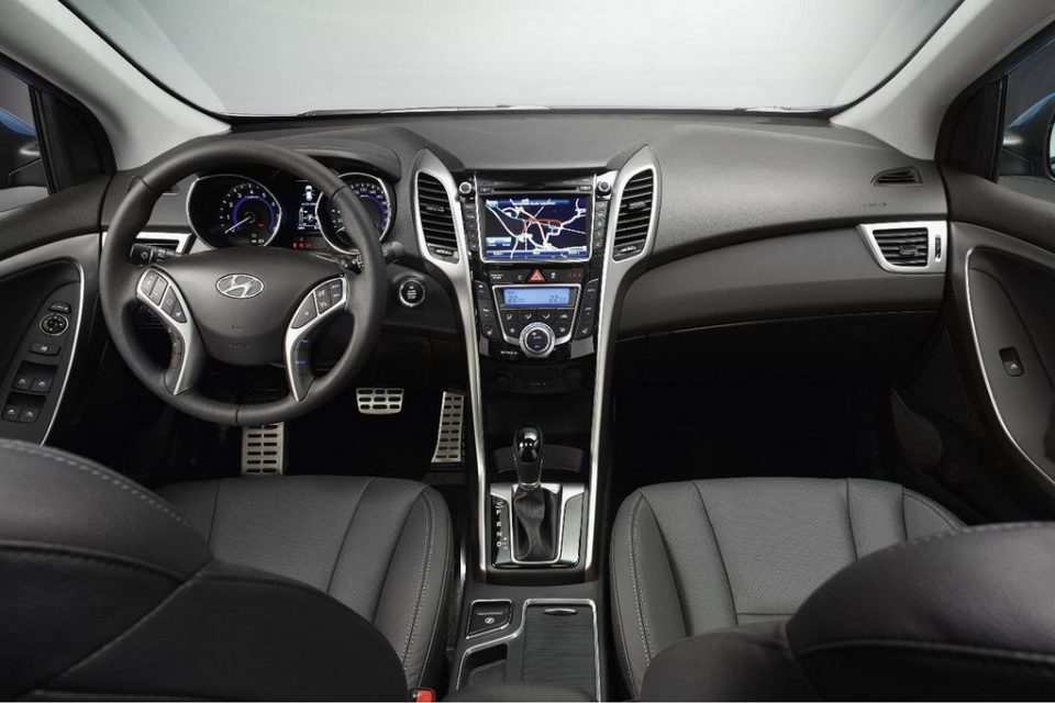 New Generation Hyundai i30 to Make World Premiere at the 2016 Paris Motor Show 3