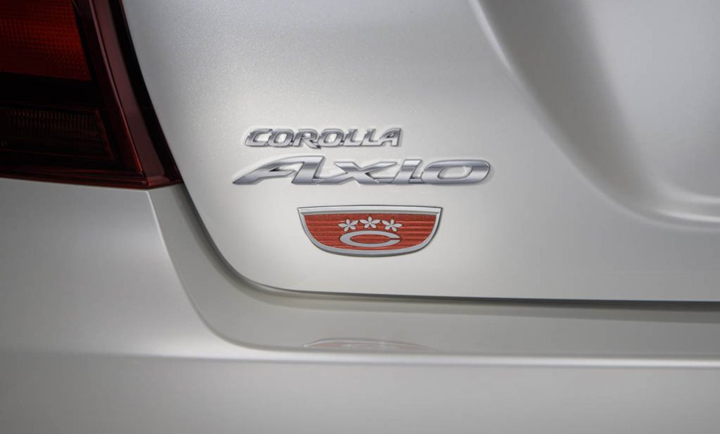 Toyota-Corolla-Special-Edition-3.jpg