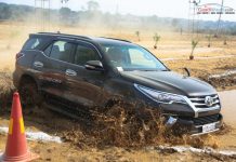 2016 toyota fortuner 4x4 offroad-6