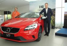 2017 Volvo V40 R-Design India Launch