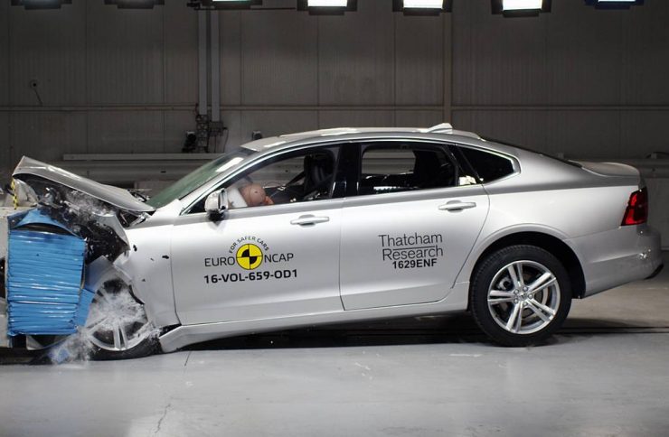 Euro NCAP Rates Volvo S90 and V90 as Most Safest Cars 2017 AEB for Pedestrians 2