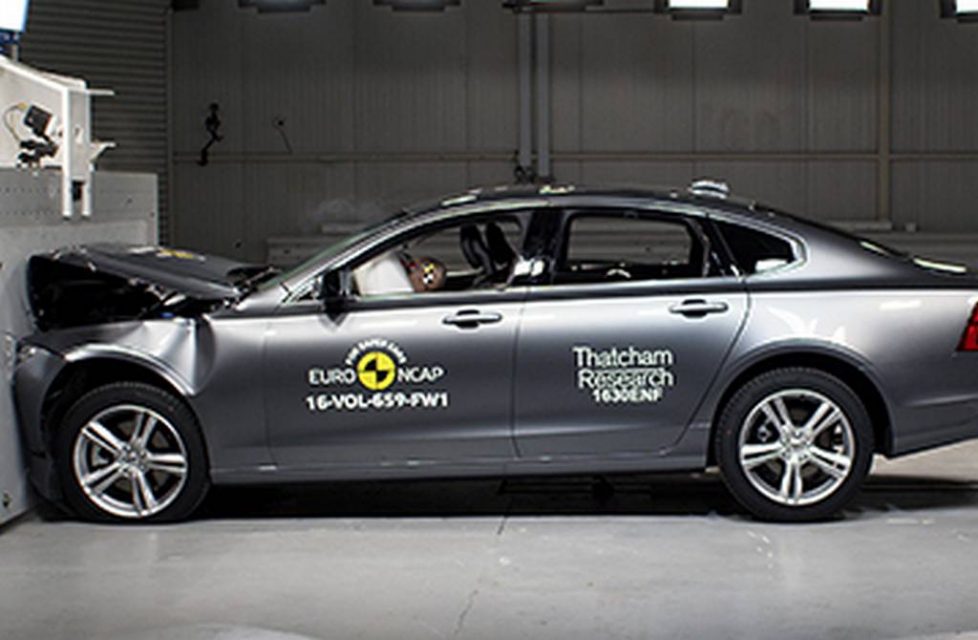 Euro NCAP Rates Volvo S90 and V90 as Most Safest Cars 2017 AEB for Pedestrians