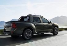Renault Duster Oroch pickup truck India Launch Price Engine 1