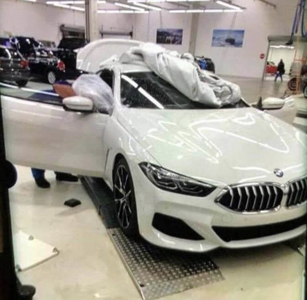 Gorgeous-Looking Production BMW 8-Series Spied Undisguised Completely