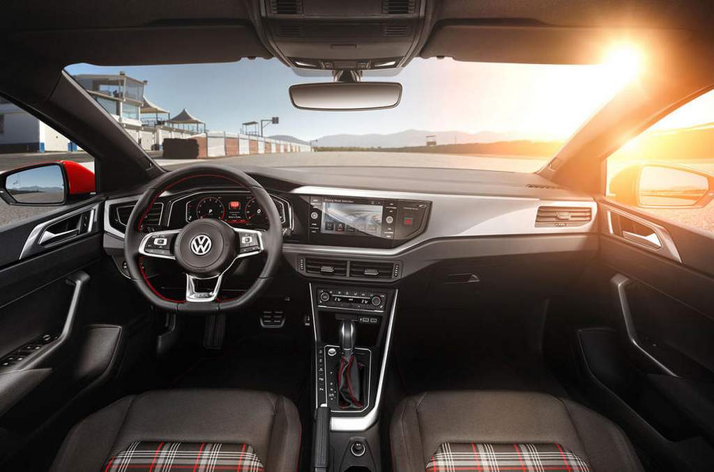2018 Volkswagen Polo Interior