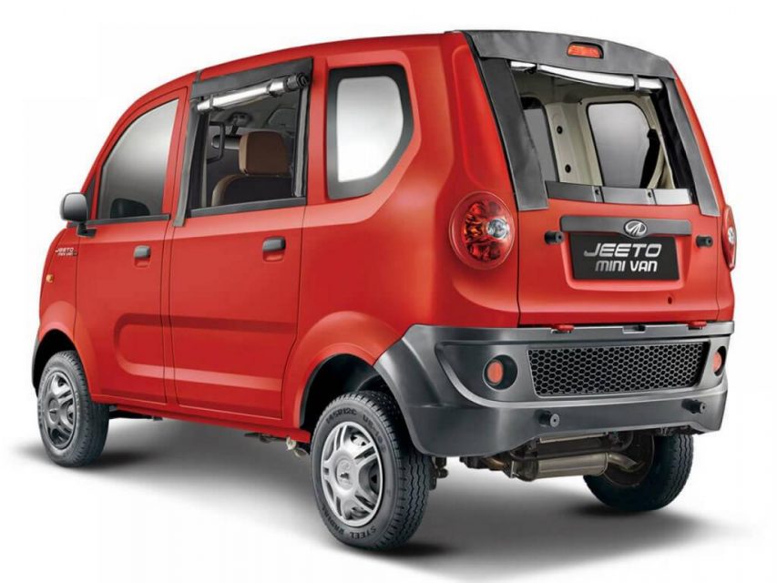Mahindra Jeeto Minivan Launched in India, Price, Specs, Features 3