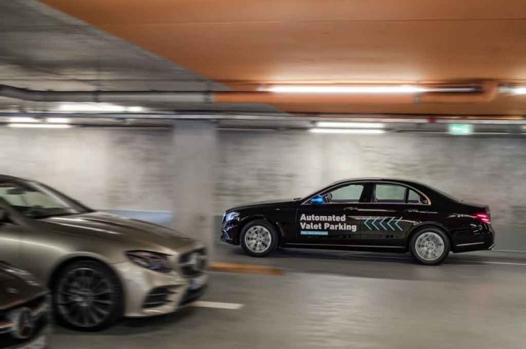 Mercedes-Autonomous-Valet-Parking-4.jpg