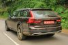 volvo v90 cross country india review79