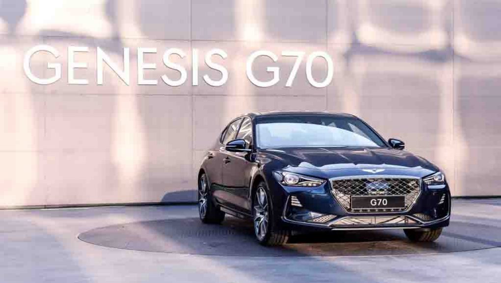 Genesis-G70-1.jpg