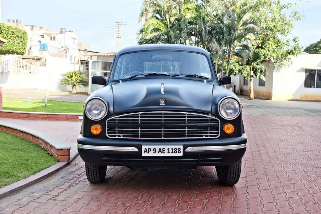 This 1988 Hm Ambassador Reflects Past Glory With Restoration