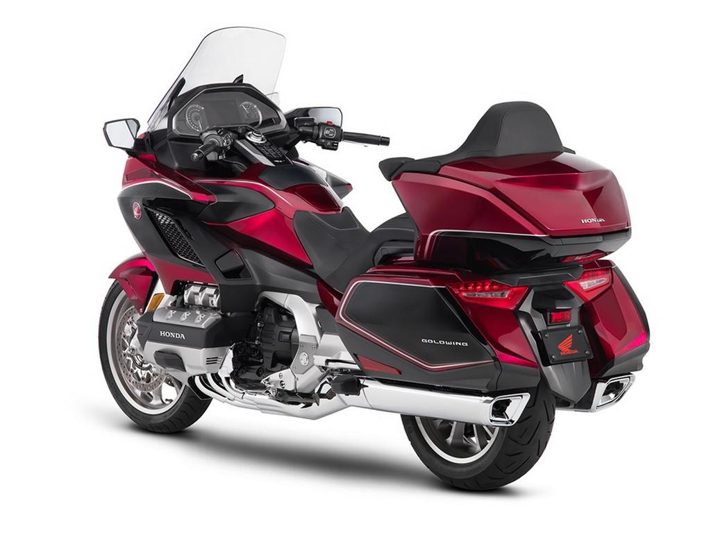 2018 Honda Gold Wing Launched In India Price Engine Specs Features