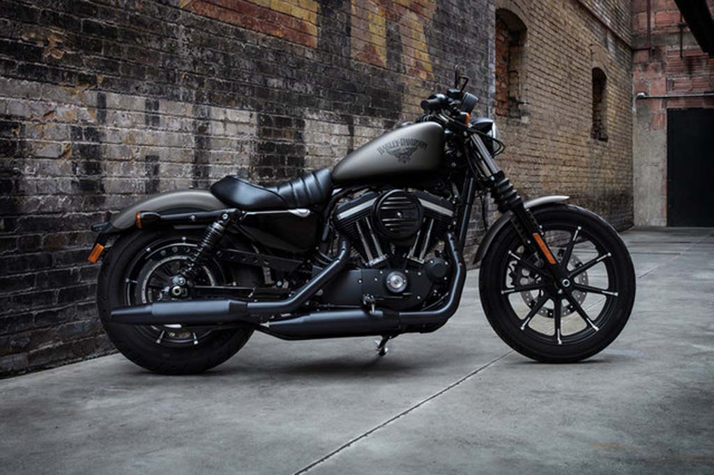 Harley-Davidson-Sportster-Iron-883.jpg