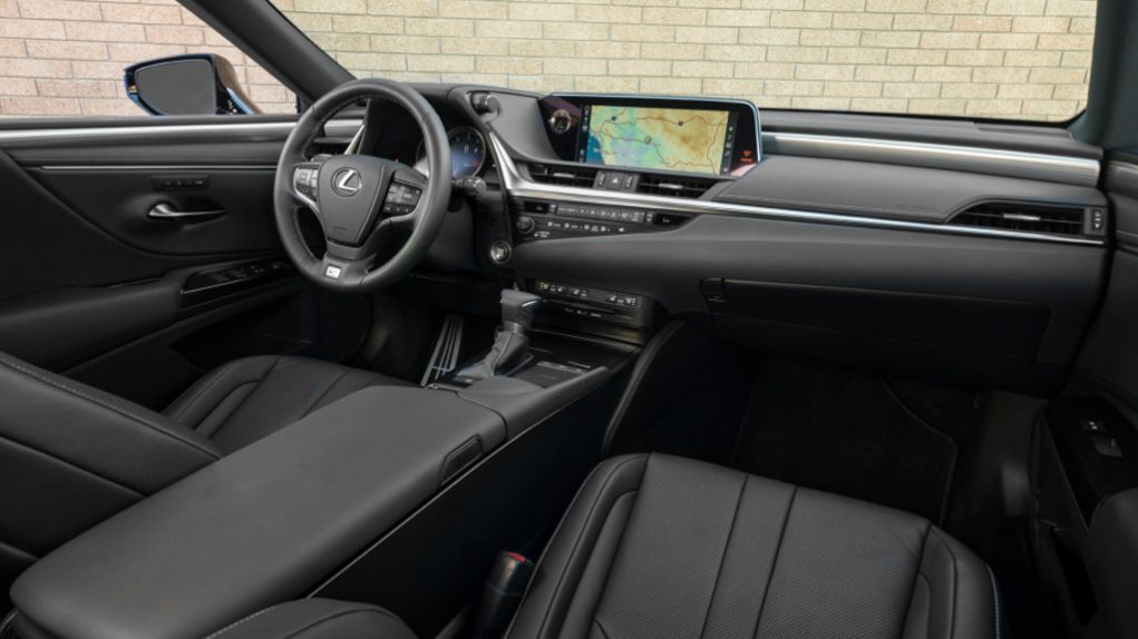 2019 Lexus ES Revealed 4