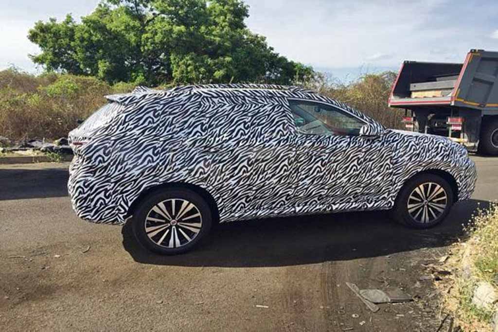 Roewe E RX5 Spied Testing In India