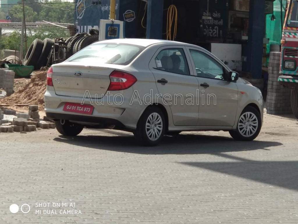 2019 Ford Aspire Facelift Spied Undisguised For The First Time