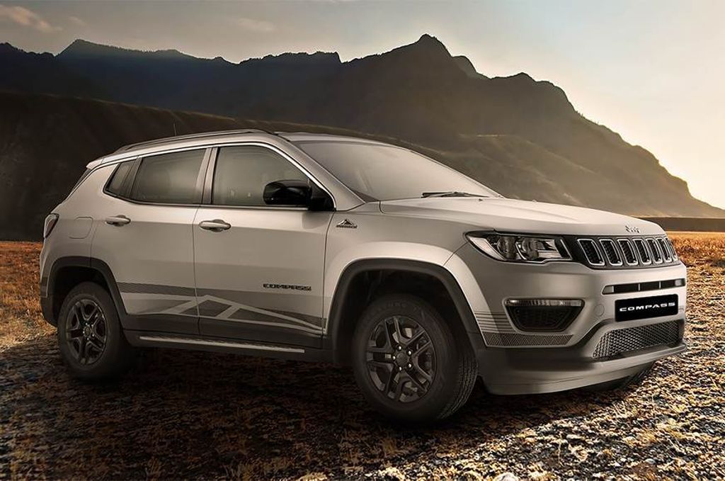 Jeep-Compass-bedrock-edition-launched-in-India-3