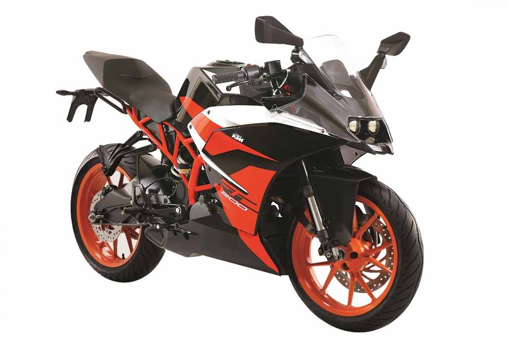 KTM RC200 Black Colour Launched In India