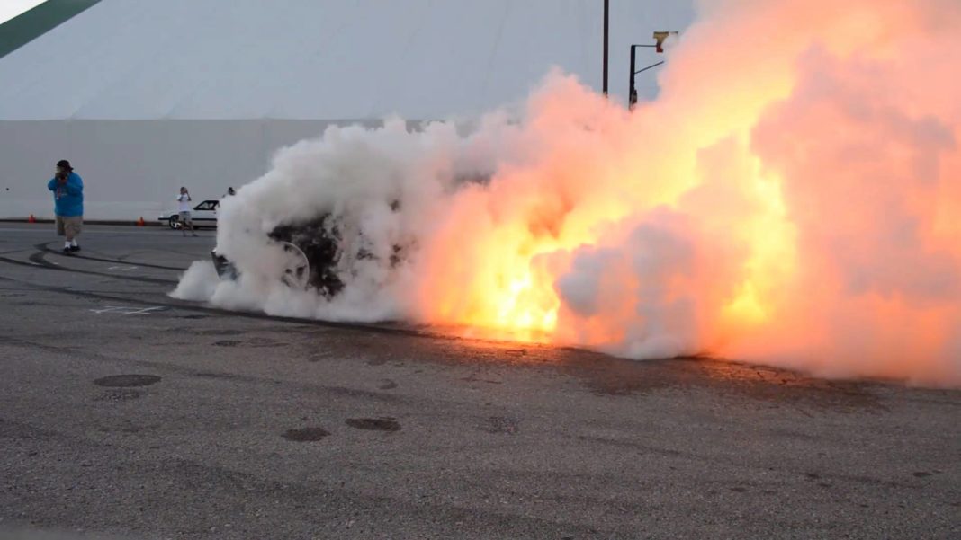 mustang-burnout-explosion-new