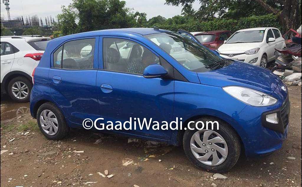 Side Profile Of New Santro Gives Glimpse Of Old i10, Spied In Marina Blue